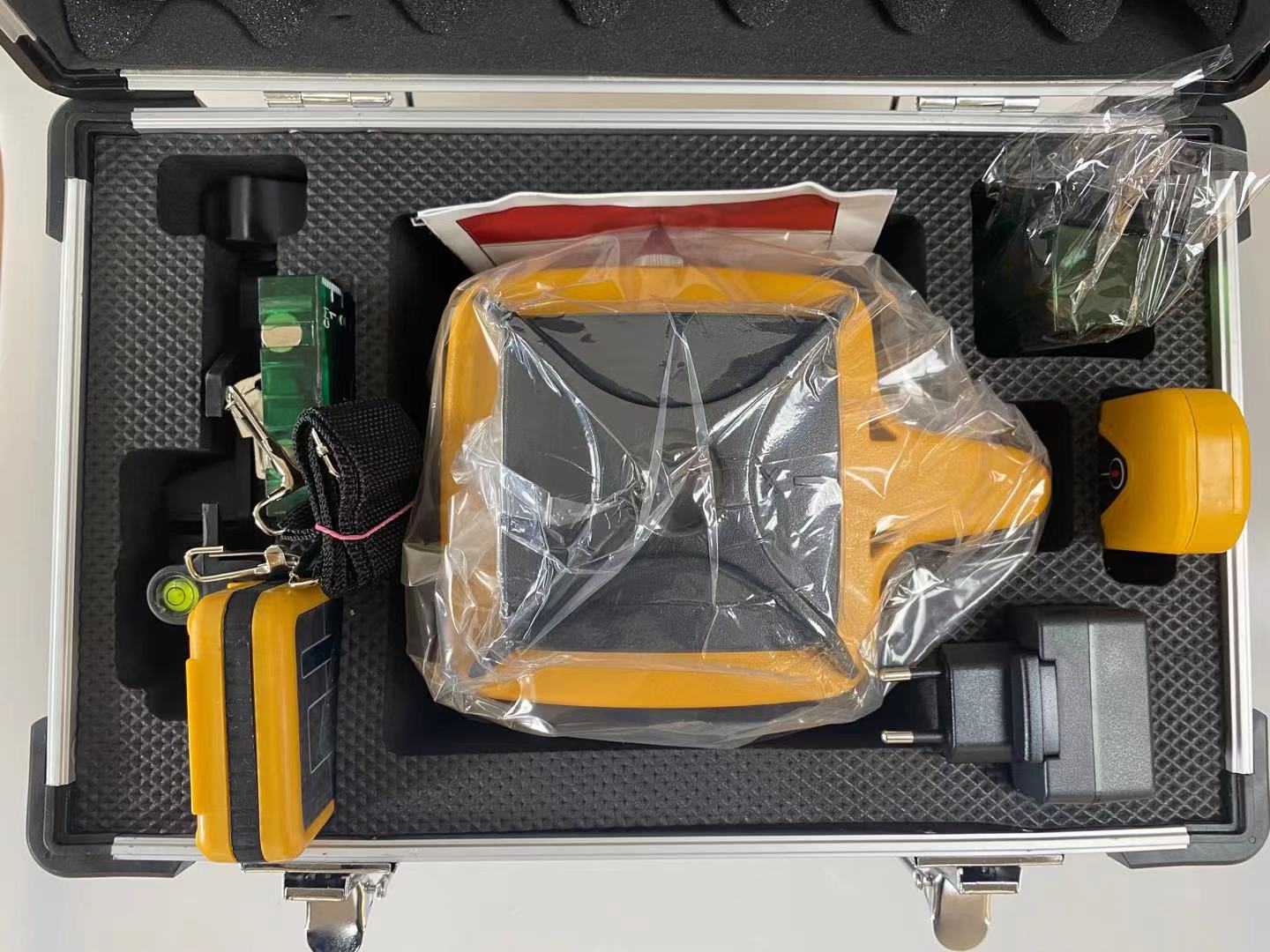 Hochpräziser automatischer ele – Rotary Laser Level 500M Range Bewertung und Preis